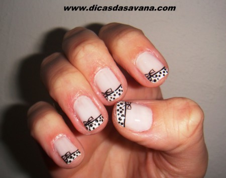 Francesinha com lacinho e poá