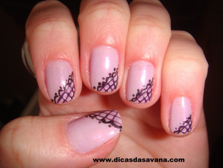 Unha com renda